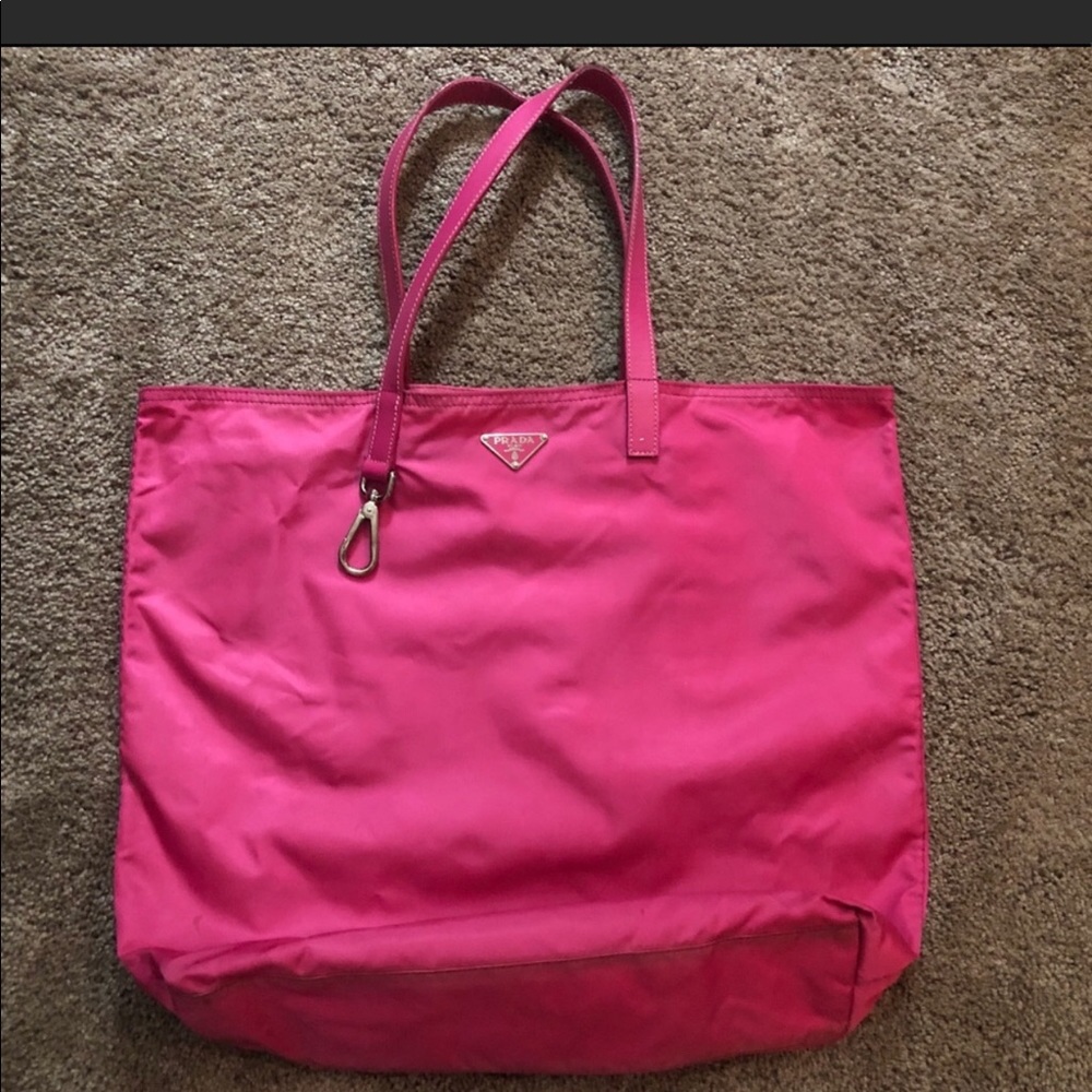 Pink purse tote